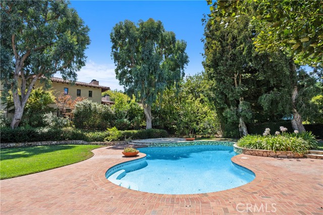 Detail Gallery Image 29 of 50 For 4751 Westchester Dr, Woodland Hills,  CA 91364 - 5 Beds | 7 Baths