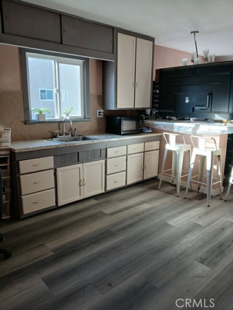 Detail Gallery Image 8 of 25 For 8152 Whitaker, Buena Park,  CA 90621 - 4 Beds | 2 Baths