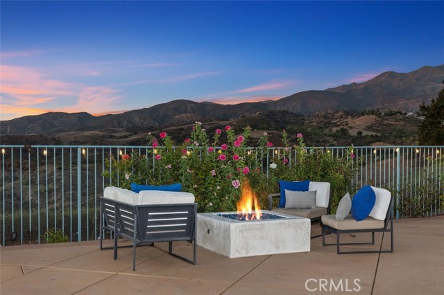 2 Via Bandada, Rancho Santa Margarita CA: https://media.crmls.org/medias/979719d1-d6d3-43fd-9b57-c60b6069db54.jpg