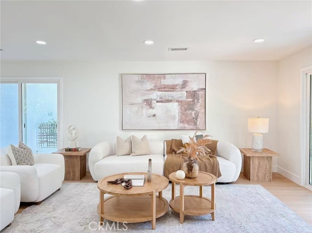 Detail Gallery Image 8 of 13 For 16353 Canelones, Hacienda Heights,  CA 91745 - 4 Beds | 2 Baths