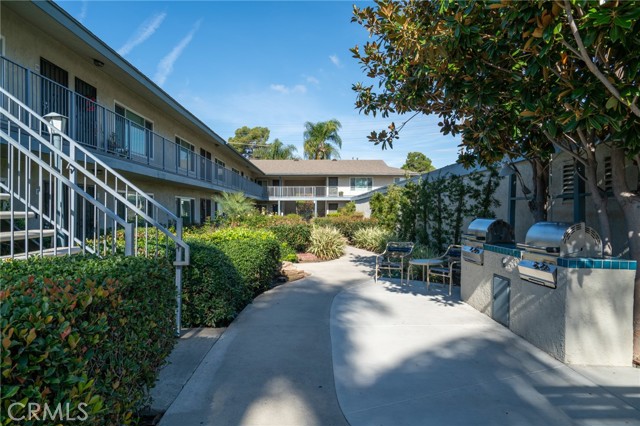 Detail Gallery Image 11 of 19 For 365 W Wilson St, Costa Mesa,  CA 92627 - – Beds | – Baths