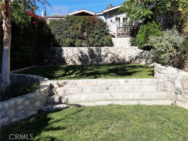 Detail Gallery Image 1 of 12 For 4827 Mendota Ave, Los Angeles,  CA 90042 - 2 Beds | 1 Baths