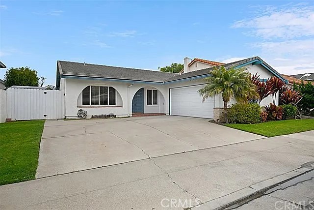MLS #OC25118804 img 6