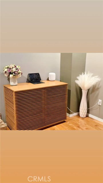 Detail Gallery Image 28 of 32 For 1218 Olancha Dr, Los Angeles,  CA 90065 - 3 Beds | 2/1 Baths