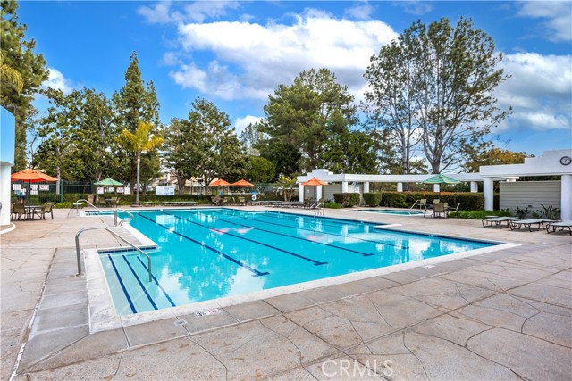 Detail Gallery Image 37 of 53 For 32 Silveroak, Aliso Viejo,  CA 92656 - 3 Beds | 2/1 Baths