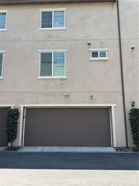 1060 Newberry Lane, Claremont CA: https://media.crmls.org/medias/9798c148-8c9b-4d5c-a879-a2405102db18.jpg