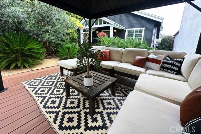 Detail Gallery Image 9 of 43 For 1206 N La Brea Ave, Inglewood,  CA 90302 - 2 Beds | 2 Baths