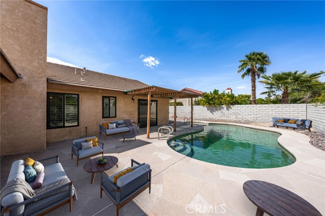 Detail Gallery Image 9 of 36 For 43922 Warner Trl, Palm Desert,  CA 92211 - 3 Beds | 2/1 Baths