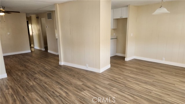 Image 33 of 41 For 26102 Bamboo Palm Drive