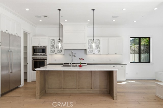 Detail Gallery Image 21 of 59 For 1405 Oak Ave, Manhattan Beach,  CA 90266 - 4 Beds | 4/1 Baths