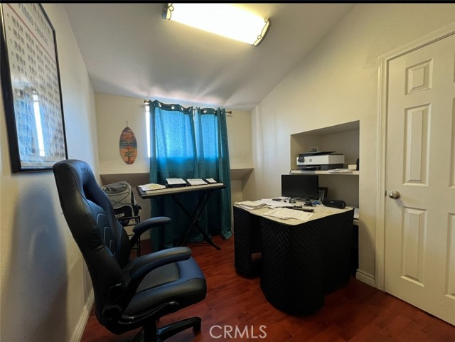 2619 Trinity Street, Los Angeles CA: https://media.crmls.org/medias/979adff9-5cc7-4aa6-a29d-bd873a13f785.jpg