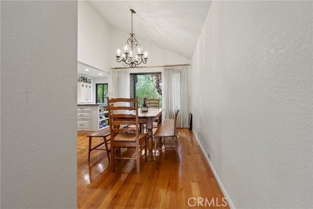 672 Serrano Drive, San Luis Obispo CA: https://media.crmls.org/medias/979b1be5-47a0-4854-898d-f569f880cab2.jpg