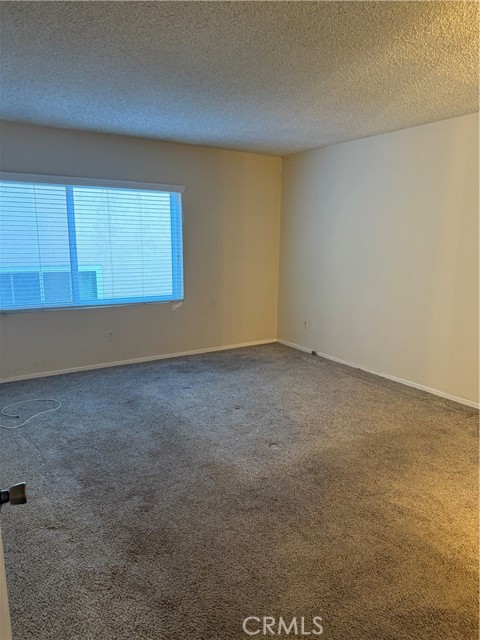 Detail Gallery Image 15 of 23 For 5339 Newcastle Ave #103,  Encino,  CA 91316 - 2 Beds | 2 Baths