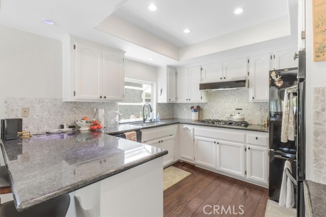 1133 7th Place, Hermosa Beach CA: https://media.crmls.org/medias/979c35eb-a782-40fe-9ba4-49d57c2328ef.jpg
