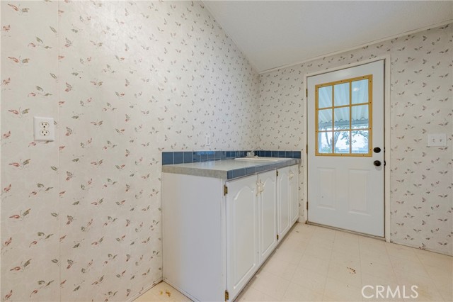 4000 Mariposa Way, Merced CA: https://media.crmls.org/medias/979c72c1-74ee-4286-9a0f-5fc390200f54.jpg