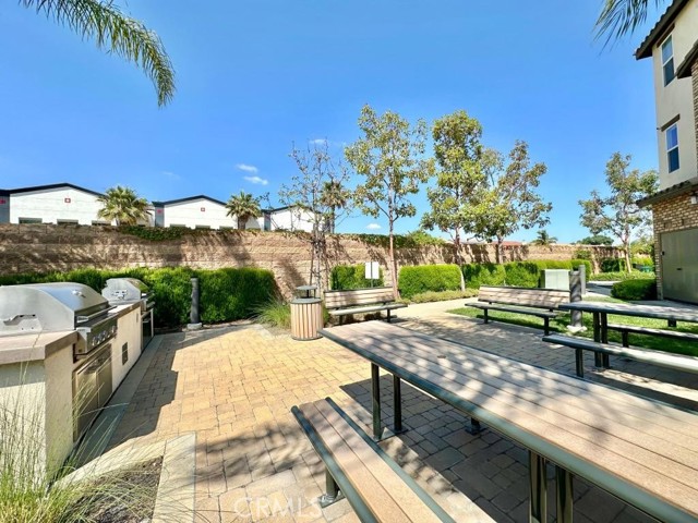 11821 E Solana Place, Cerritos CA: https://media.crmls.org/medias/979d2385-826a-4c53-941b-1126202a27b7.jpg