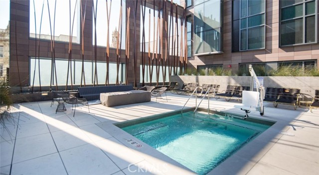 Detail Gallery Image 33 of 75 For 100 Van Ness Ave #1810,  San Francisco,  CA 94102 - 1 Beds | 1 Baths