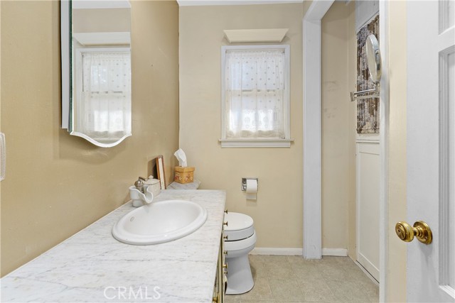 Detail Gallery Image 18 of 38 For 6735 De Anza, Riverside,  CA 92506 - 4 Beds | 2 Baths