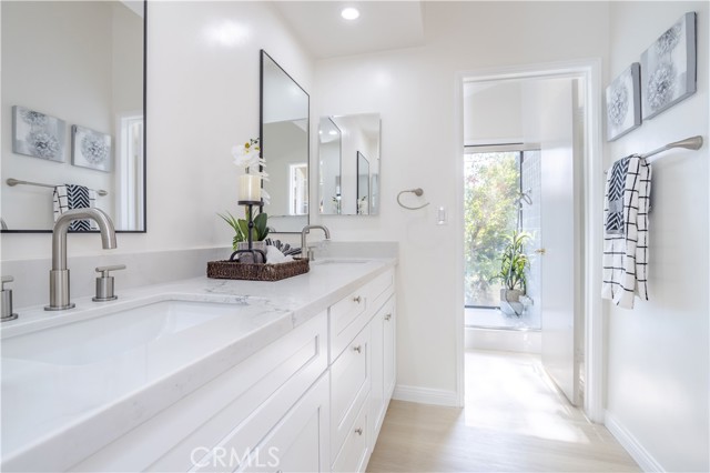 Detail Gallery Image 30 of 41 For 11772 Monte Leon Way, Porter Ranch,  CA 91326 - 4 Beds | 2 Baths