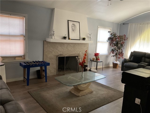 Detail Gallery Image 2 of 20 For 1391 N Crescent Ave, San Bernardino,  CA 92405 - 3 Beds | 1 Baths
