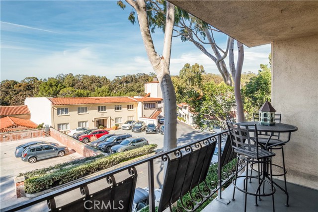 2525 Via Campesina, Palos Verdes Estates, California 90274, 2 Bedrooms Bedrooms, ,2 BathroomsBathrooms,Residential,Sold,Via Campesina,PV23024430