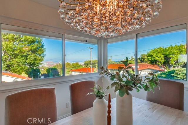 6609 Via Canada, Rancho Palos Verdes CA: https://media.crmls.org/medias/979edcf3-c779-40c0-9512-c61b1c8156a3.jpg
