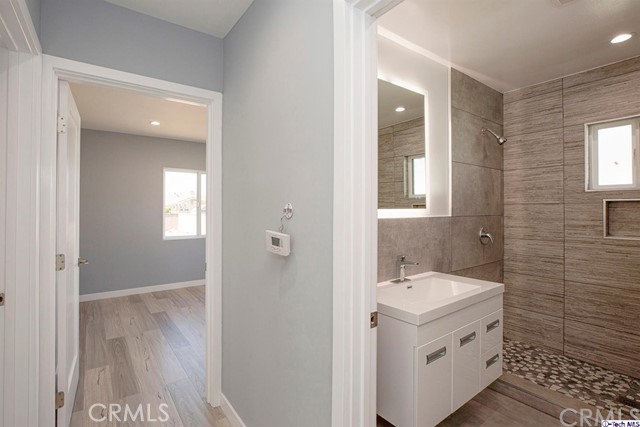 2 Bed Home for Sale in Sun Valley, California