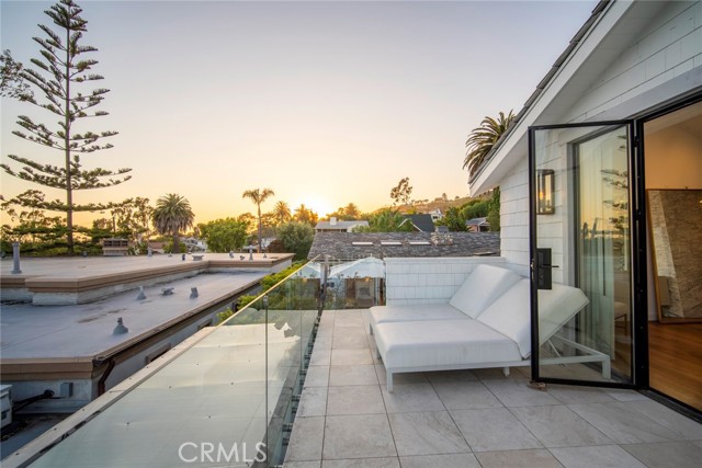 Detail Gallery Image 29 of 56 For 461 Poplar St, Laguna Beach,  CA 92651 - 4 Beds | 4 Baths