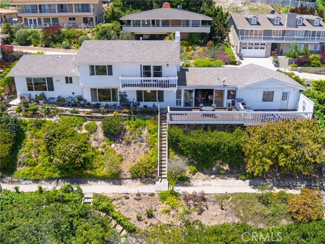 Detail Gallery Image 2 of 41 For 30040 Grandpoint Ln, Rancho Palos Verdes,  CA 90275 - 3 Beds | 3 Baths