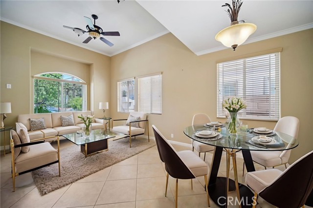 6958 Amigo Avenue, Reseda CA: https://media.crmls.org/medias/97a2efea-7b40-4d99-bcda-15436722a924.jpg