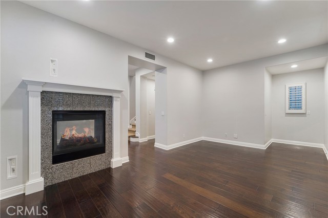 Detail Gallery Image 11 of 32 For 2546 Bungalow, Corona Del Mar,  CA 92625 - 3 Beds | 2/1 Baths