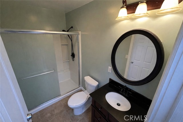 Detail Gallery Image 25 of 31 For 7817 Nagle Ave, North Hollywood,  CA 91605 - 4 Beds | 3 Baths