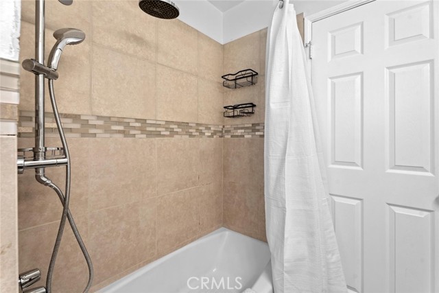 16423 Woodruff Avenue, Bellflower CA: https://media.crmls.org/medias/97a4ac59-56ef-42e3-aad4-c816aea0626e.jpg