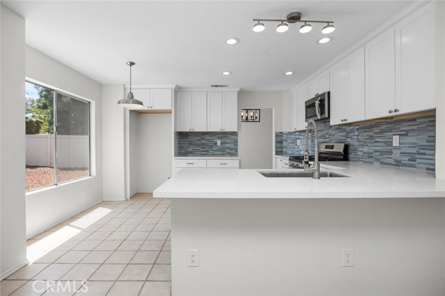 Image 6 of 46 For 16810 Mediterranean Drive