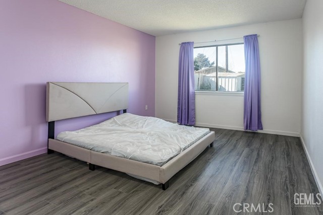 Detail Gallery Image 15 of 19 For 8525 Great Circle, California City,  CA 93505 - 4 Beds | 2 Baths