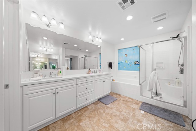 Detail Gallery Image 23 of 42 For 5874 Silver Oaks Dr, Chino,  CA 91710 - 3 Beds | 2/1 Baths