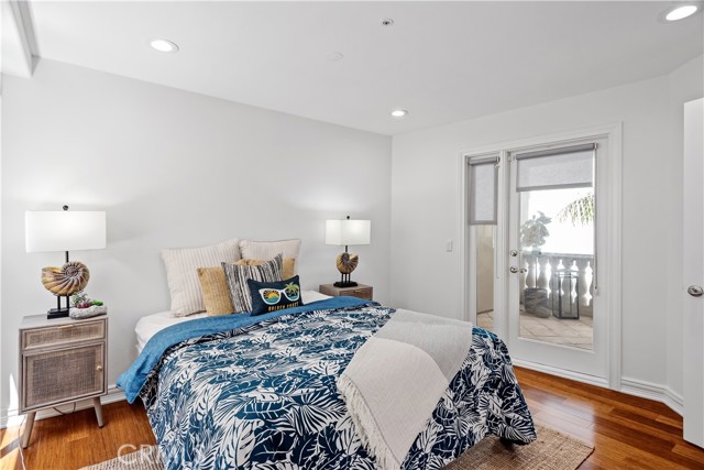 225 Rosecrans Place, Manhattan Beach, California 90266, 3 Bedrooms Bedrooms, ,3 BathroomsBathrooms,Residential,Sold,Rosecrans,SB23067054