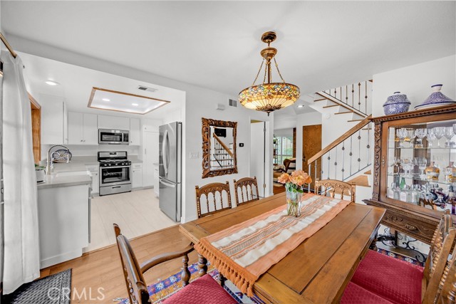 Detail Gallery Image 9 of 49 For 12586 George Reyburn Rd, Garden Grove,  CA 92845 - 3 Beds | 2/1 Baths