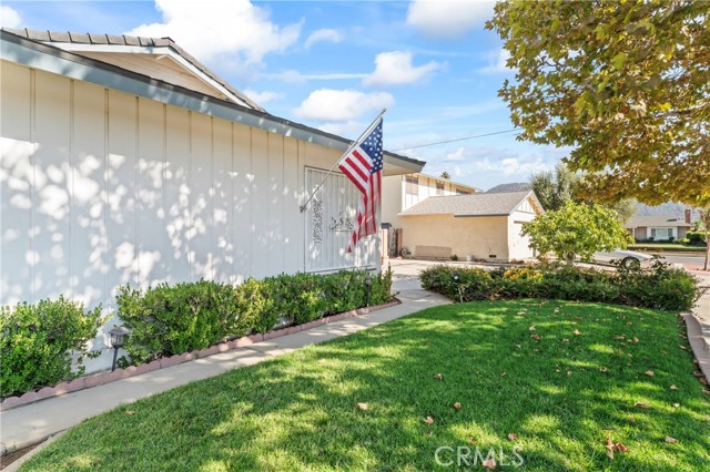 Detail Gallery Image 34 of 41 For 2218 Jonesboro Ave, Simi Valley,  CA 93063 - 4 Beds | 2/1 Baths