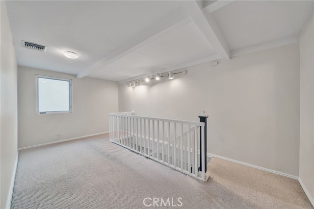 Detail Gallery Image 8 of 12 For 269 Ohio St #2,  Pasadena,  CA 91106 - 2 Beds | 2 Baths