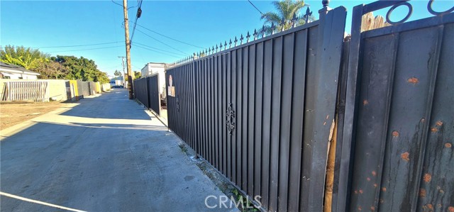 Detail Gallery Image 36 of 44 For 10181 Larson Ave, Garden Grove,  CA 92843 - 4 Beds | 4 Baths