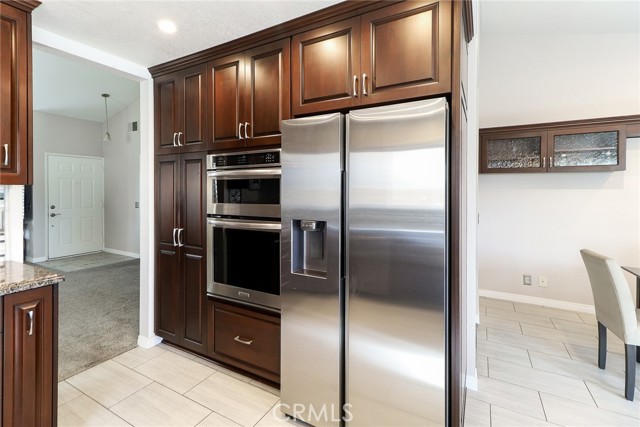 6815 Arthur Court, Chino CA: https://media.crmls.org/medias/97a6f769-a780-4885-bb89-d706dc50c001.jpg