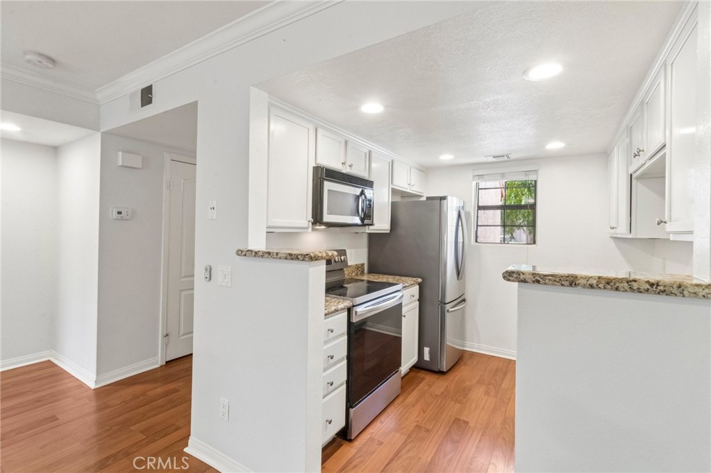 12059 Alta Carmel Court - photo 8
