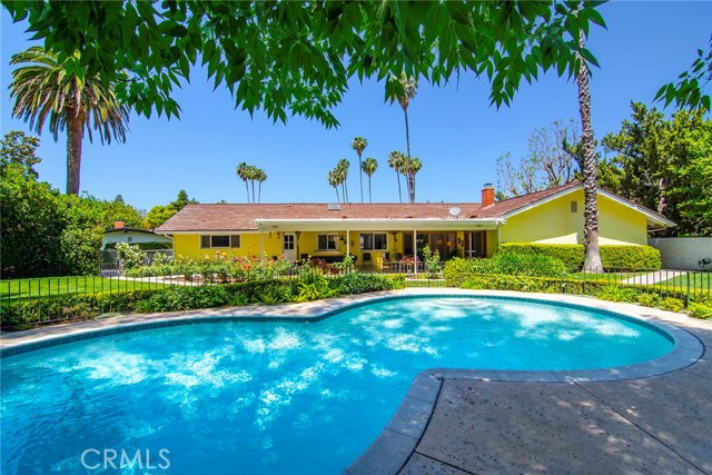 Detail Gallery Image 40 of 48 For 4510 Triste Pl, Tarzana,  CA 91356 - 4 Beds | 3 Baths