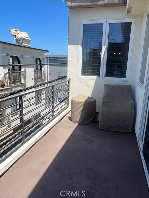 3108 Vista Drive, Manhattan Beach, California 90266, 3 Bedrooms Bedrooms, ,4 BathroomsBathrooms,Residential,Sold,Vista,SB22145978