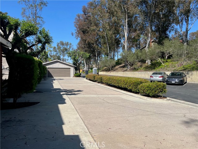 Detail Gallery Image 39 of 43 For 6516 E Camino Vista #1,  Anaheim Hills,  CA 92807 - 3 Beds | 2 Baths