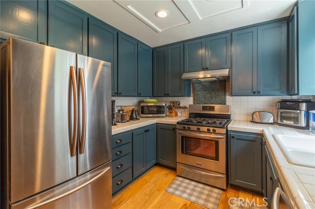 Detail Gallery Image 9 of 30 For 31045 Valley Oak Dr, Running Springs,  CA 92382 - 2 Beds | 2 Baths