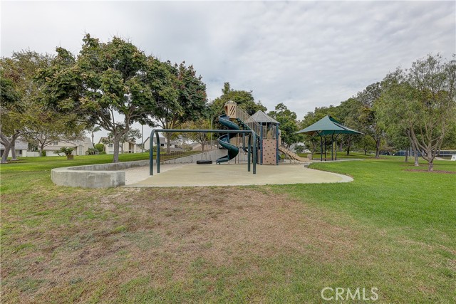 Detail Gallery Image 20 of 21 For 32 Blazing Star, Irvine,  CA 92604 - 5 Beds | 4 Baths