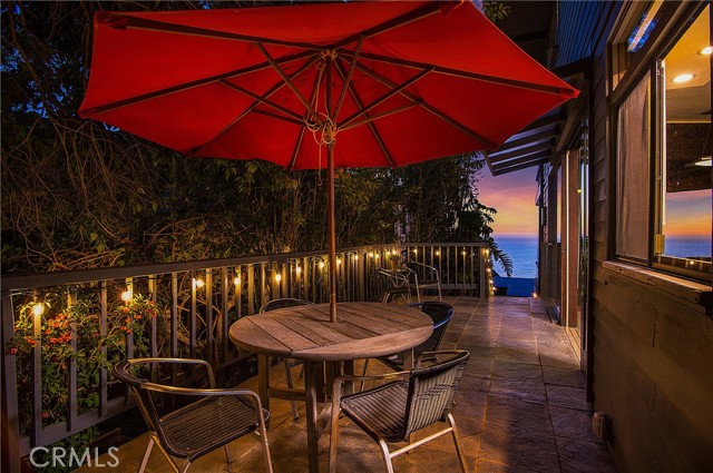 Detail Gallery Image 23 of 52 For 785 Alta Vista, Laguna Beach,  CA 92651 - 3 Beds | 3/1 Baths