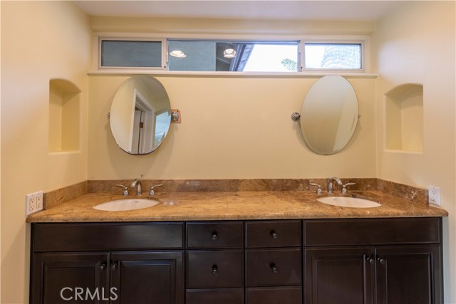 Detail Gallery Image 40 of 48 For 22042 Catalina Cir, Huntington Beach,  CA 92646 - 4 Beds | 2 Baths